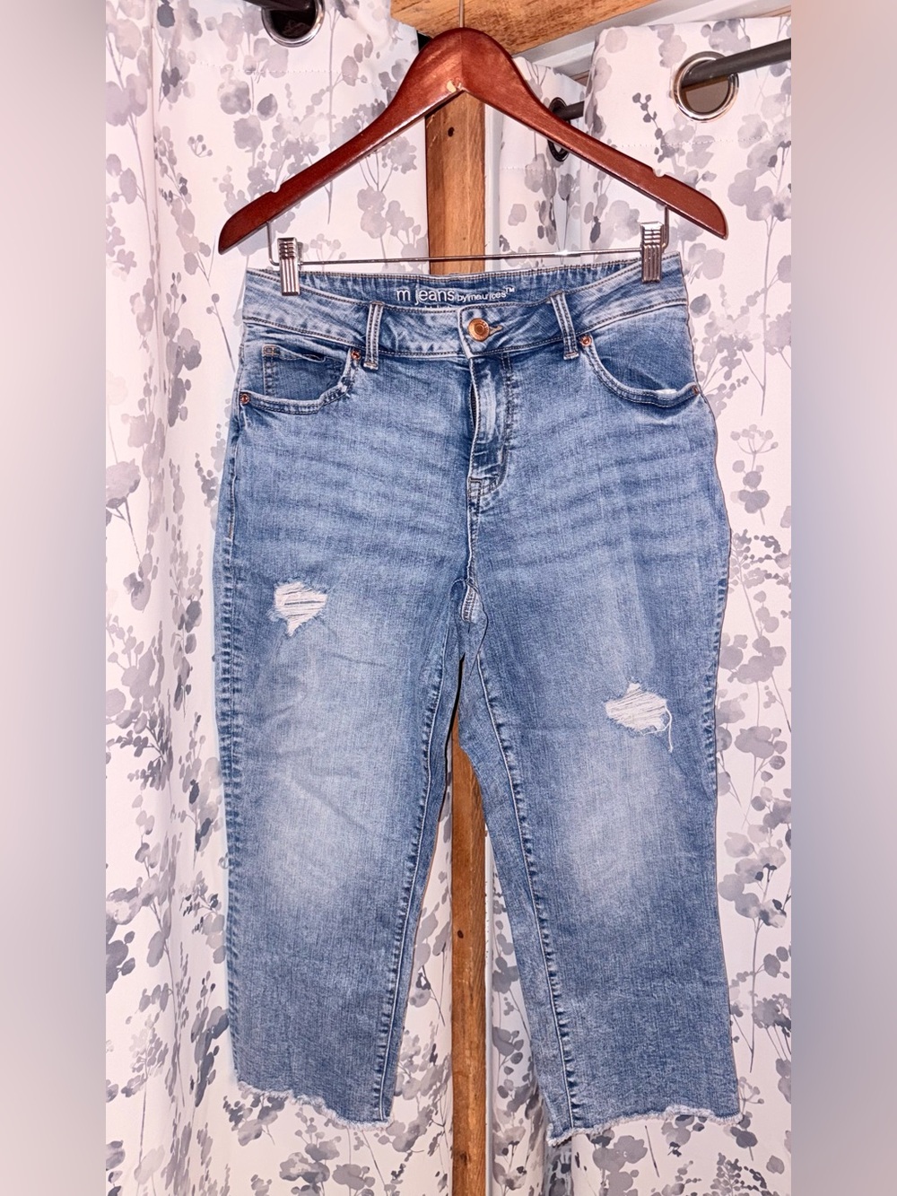 Maurices Women's Light Wash Distressed Boyfriend Jeans